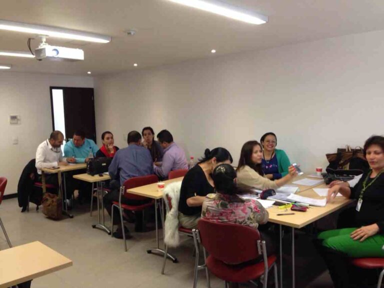 Un nuevo grupo de funcionarios será certificado como «auditores integrados  MECI-NTCGP 1000»  los que entran a engrosar el número de funcionarios capacitados en Sistemas de Gestión de Calidad y con ello el compromiso institucional con la gestión de la calidad.
