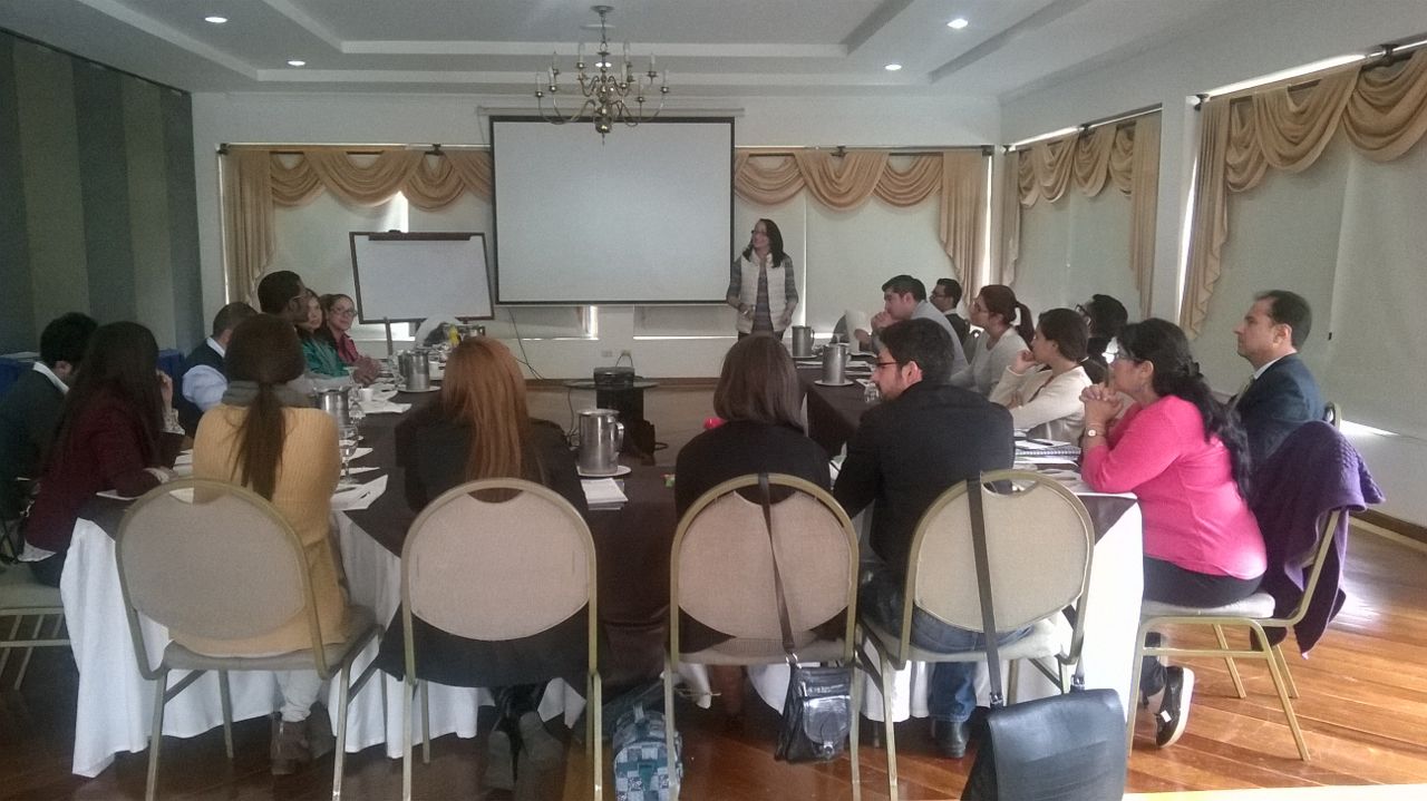 La unidad académica del ministerio público formalizó un contrato interadministrativo con la Superintendencia Nacional de Salud cuyo objeto es prestar servicios de capacitación y entrenamiento en puestos de trabajo. Los dos primeros eventos que iniciaron esta semana corresponden a los programas de conciliación en derecho