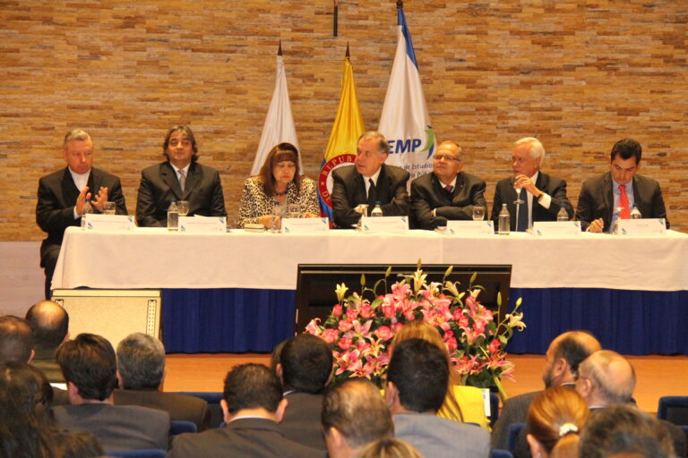 Es un verdadero honor para cada miembro del IEMP -Instituto de Estudios del Ministerio Público-