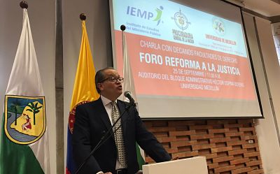 Foro Reforma a la Justicia en Universidad de Medellín